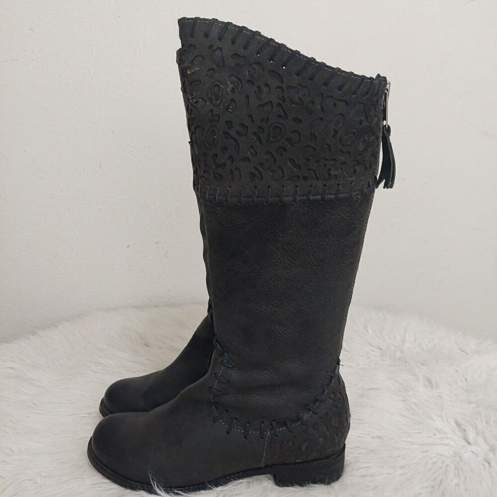 Women's Tall Black Knee Boot with Textured Cuff
